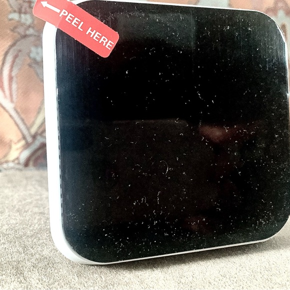 New AdjustablePerfect Phone
Stand (White) - Picture 9 of 10